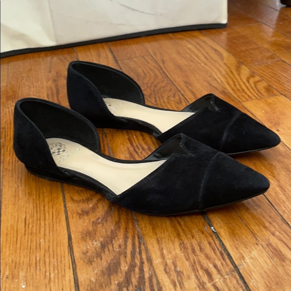 vince camuto black flats